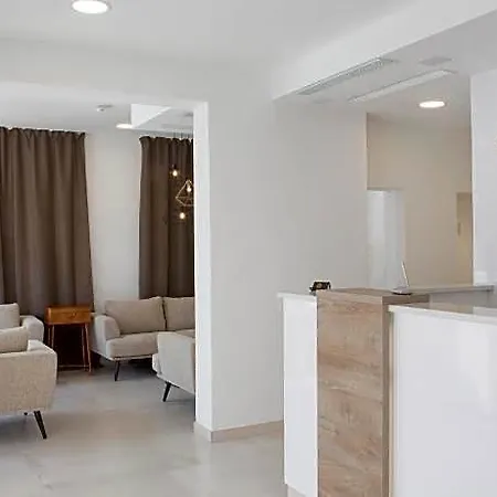 Intermezzo 4*